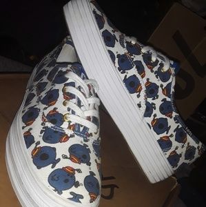 Womans Keds Canvad